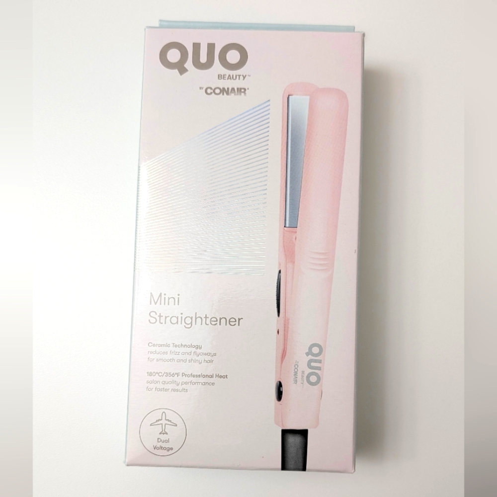 Quo Travel Hair Straightener